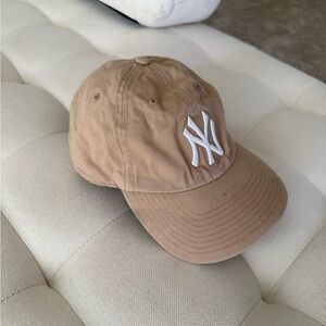 MLB Tan NY Yankees Cap